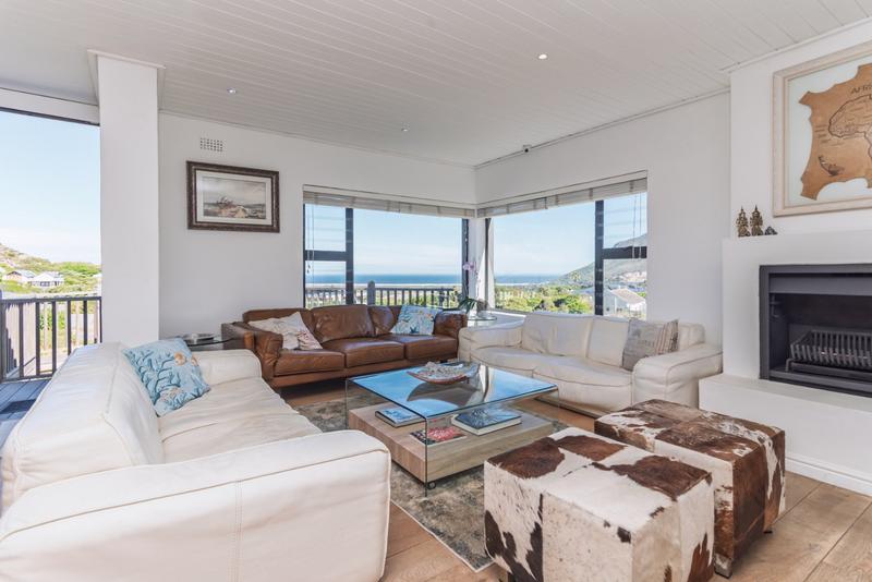 7 Bedroom Property for Sale in San Michel Western Cape